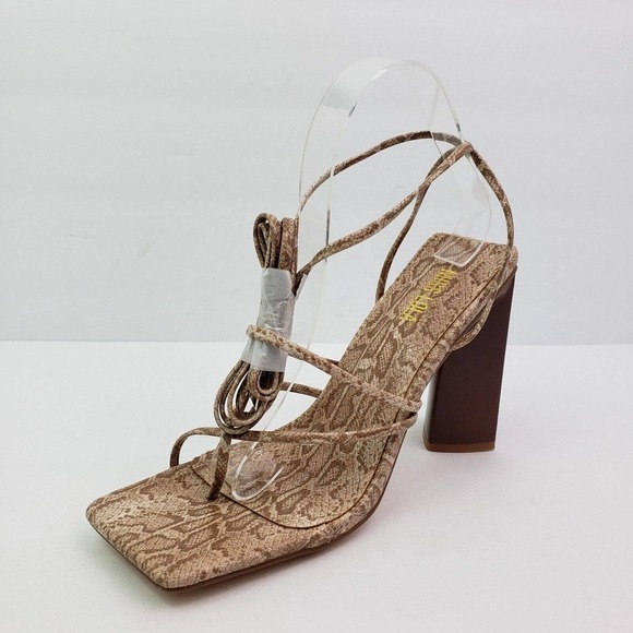 Miss Lola Rayez Womens Sz 8 Tan Snake Skin Pattern Ankle Ties 4.75" Heel Sandals - Picture 2 of 11